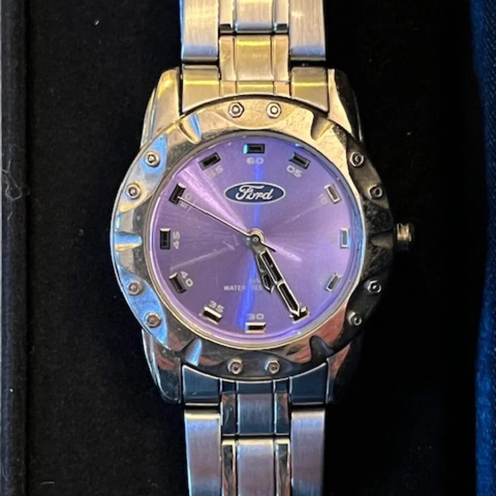 FORD MOTOR CO | Bracelet Watch Classic Sporty Elegant Rare-EUC-NEW Battery